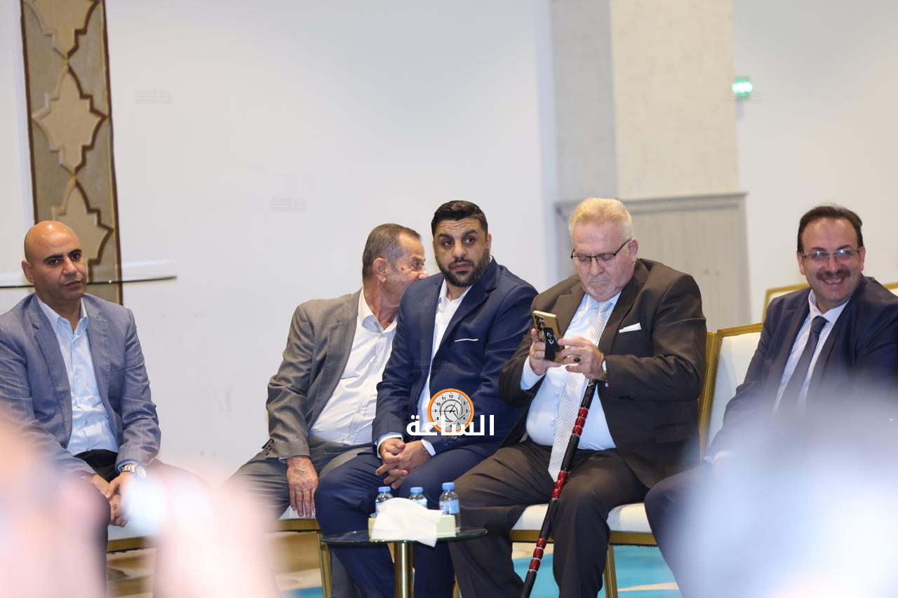 Madar Al-Saa Images 0.5642713722445892