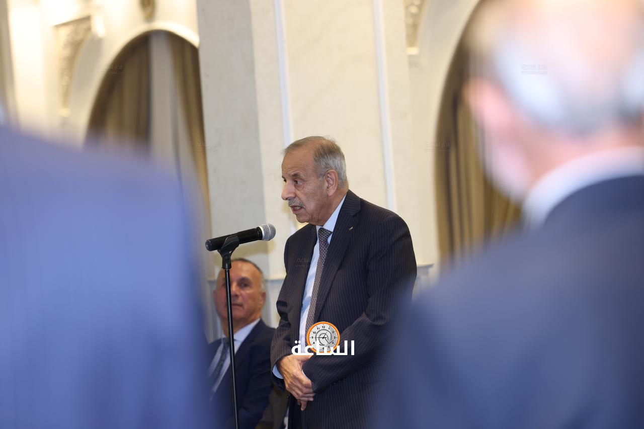 Madar Al-Saa Images 0.6976565560287873