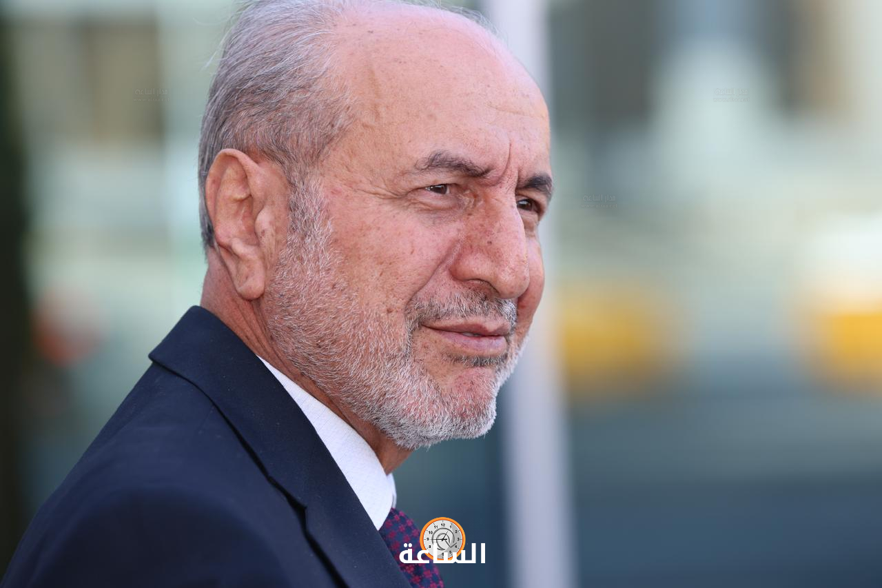 Madar Al-Saa Images 0.9882606957042598