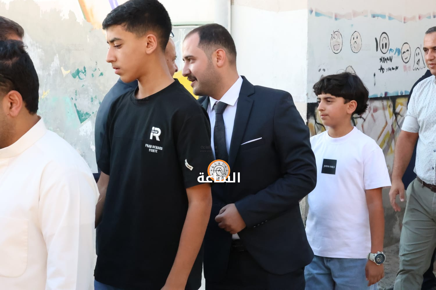 Madar Al-Saa Images 0.928692252792502