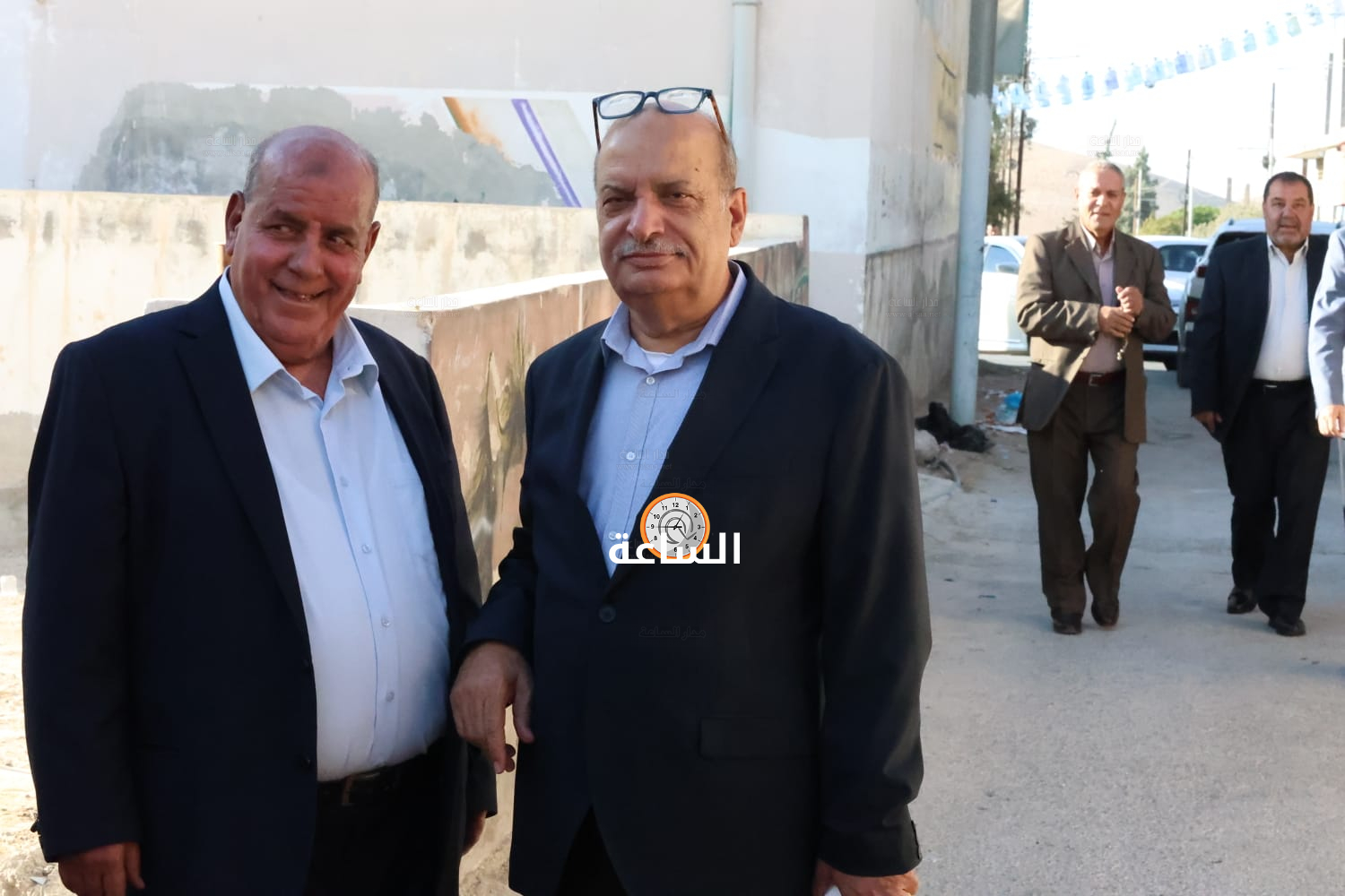 Madar Al-Saa Images 0.7489158227324736