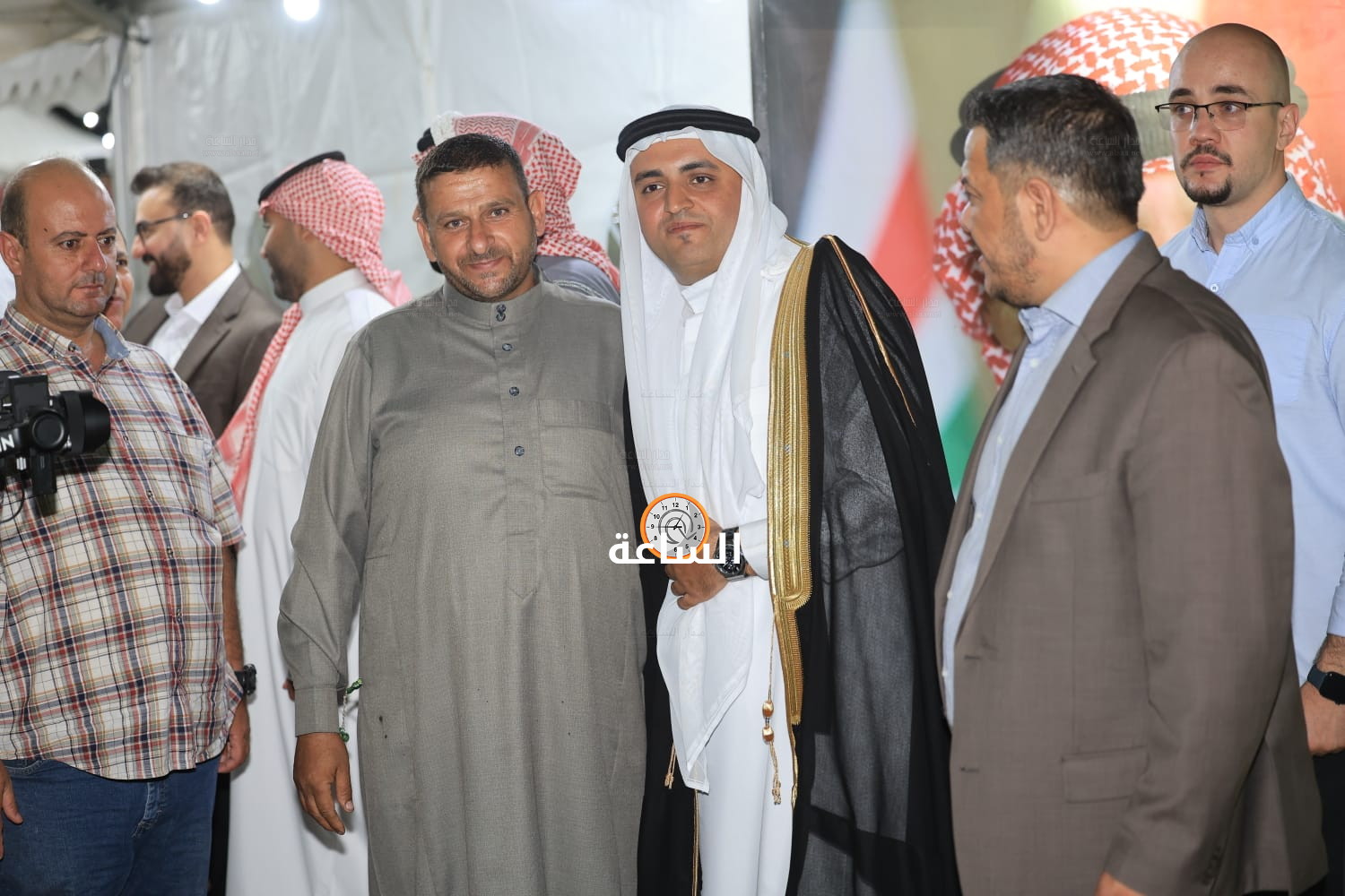 Madar Al-Saa Images 0.5483061063793672