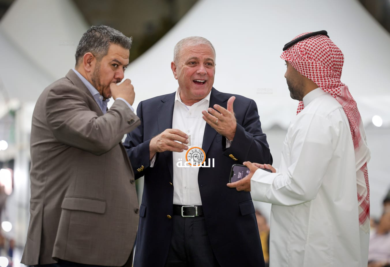 Madar Al-Saa Images 0.007206053707984328