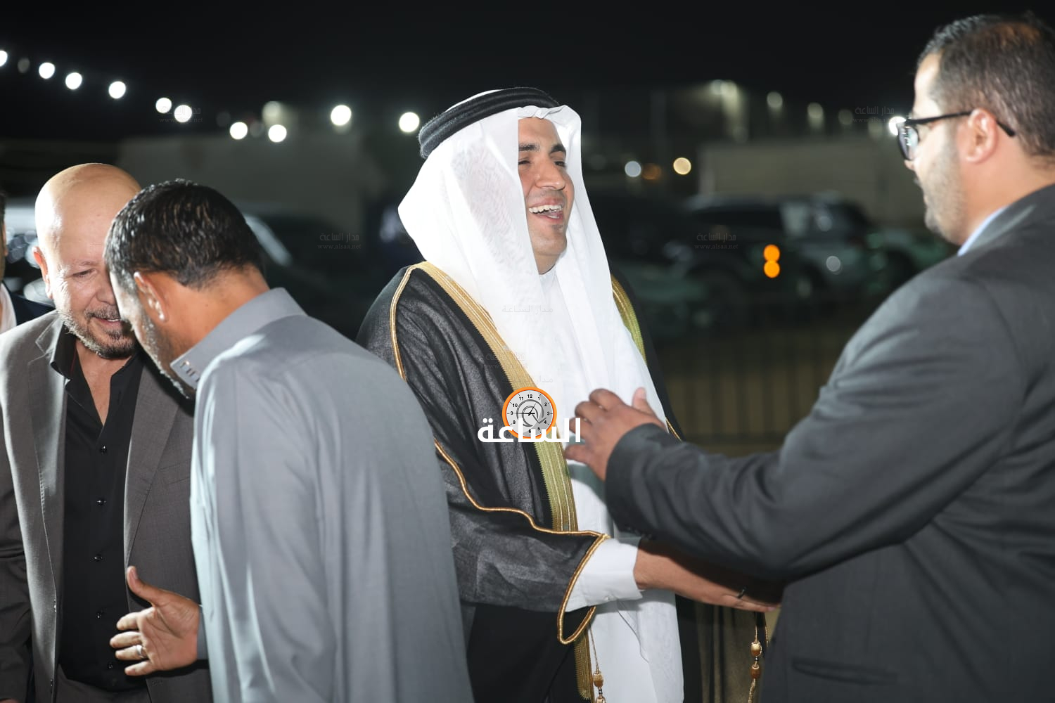 Madar Al-Saa Images 0.6366813406320626