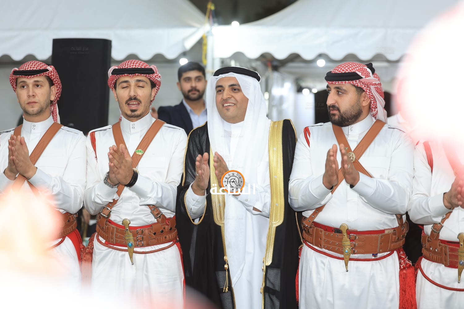 Madar Al-Saa Images 0.18441461653320423