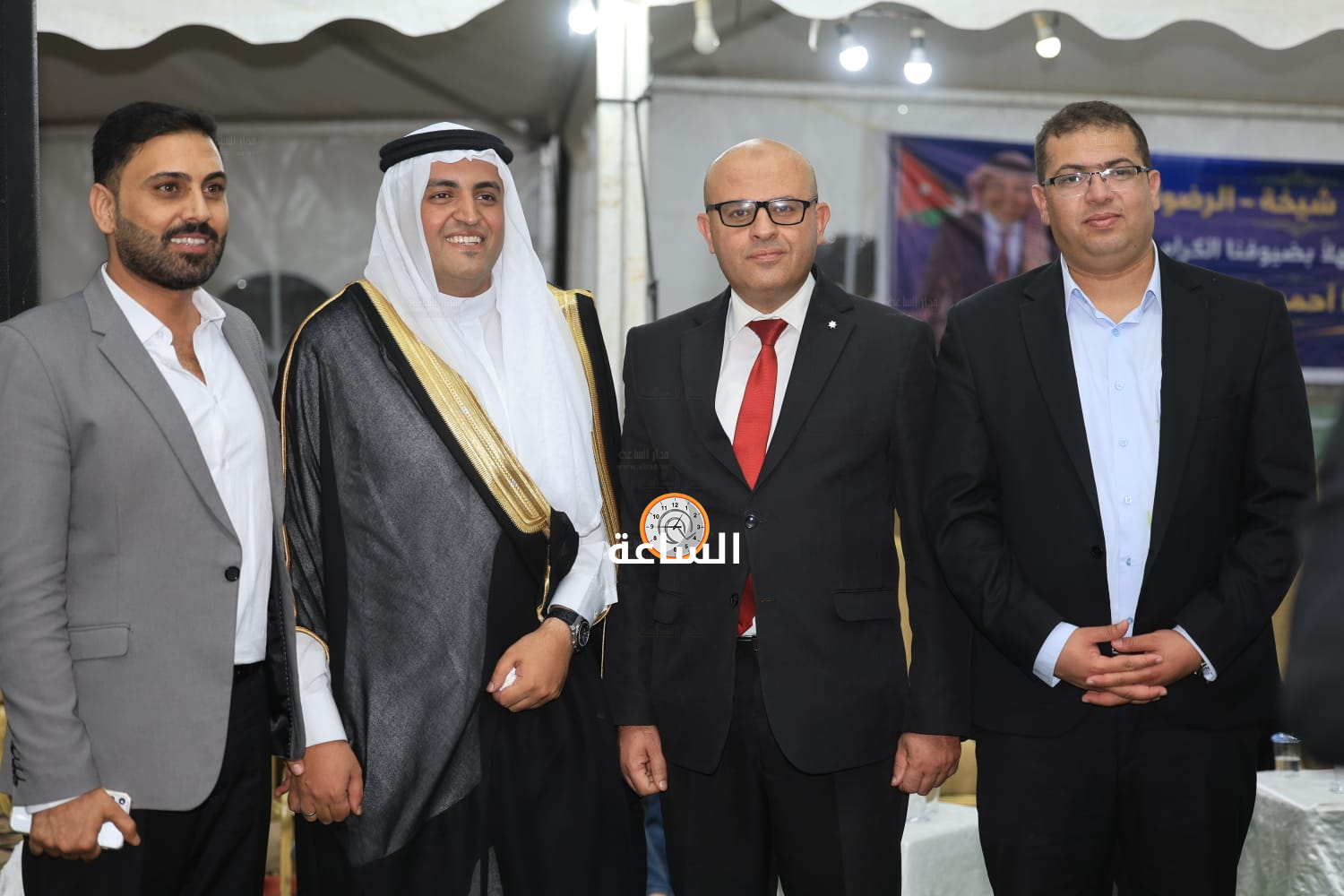 Madar Al-Saa Images 0.9439441737404541