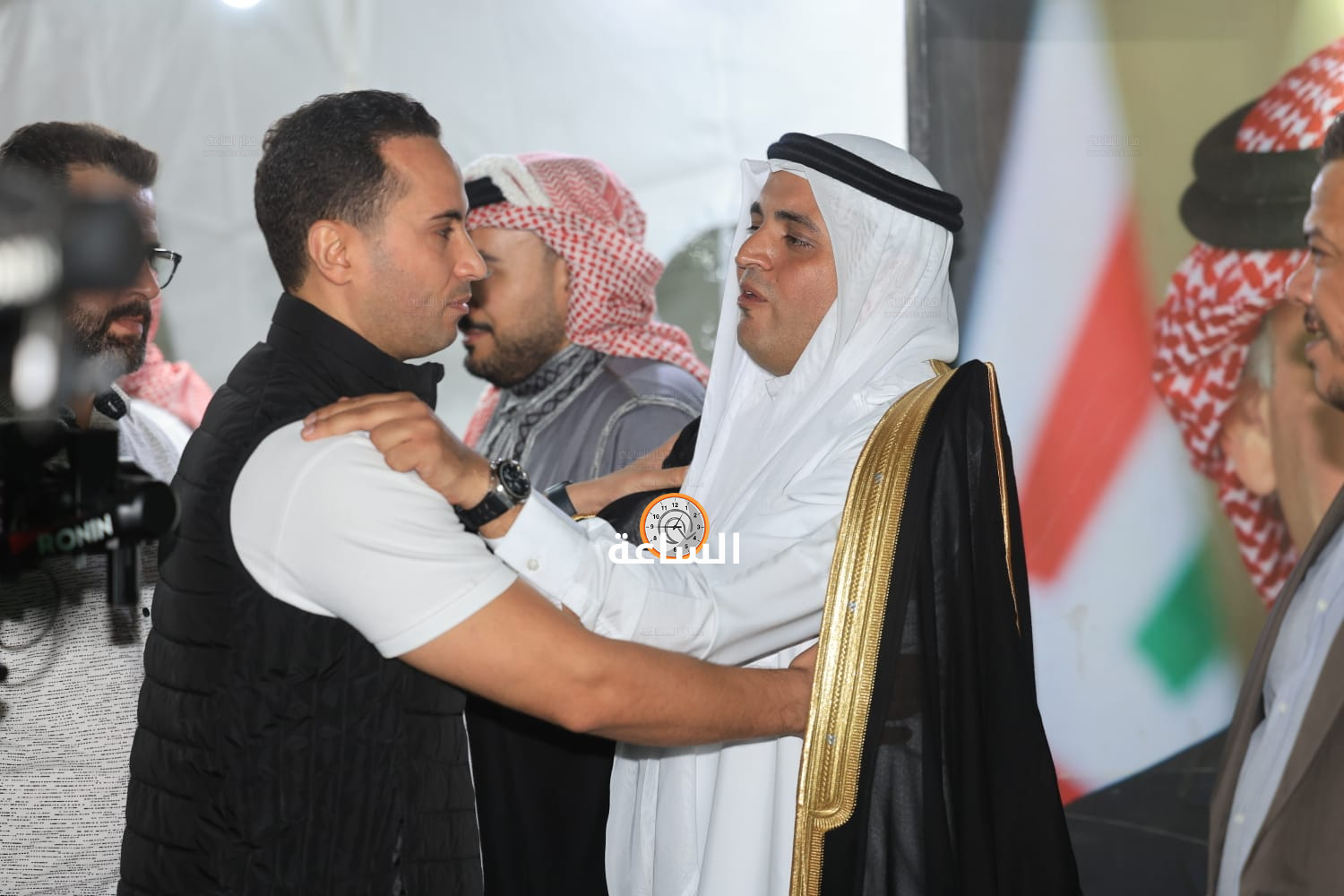 Madar Al-Saa Images 0.5250866776592394