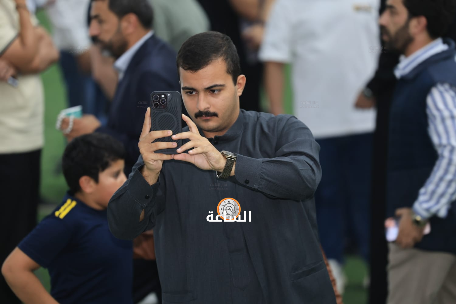 Madar Al-Saa Images 0.41361701815825325