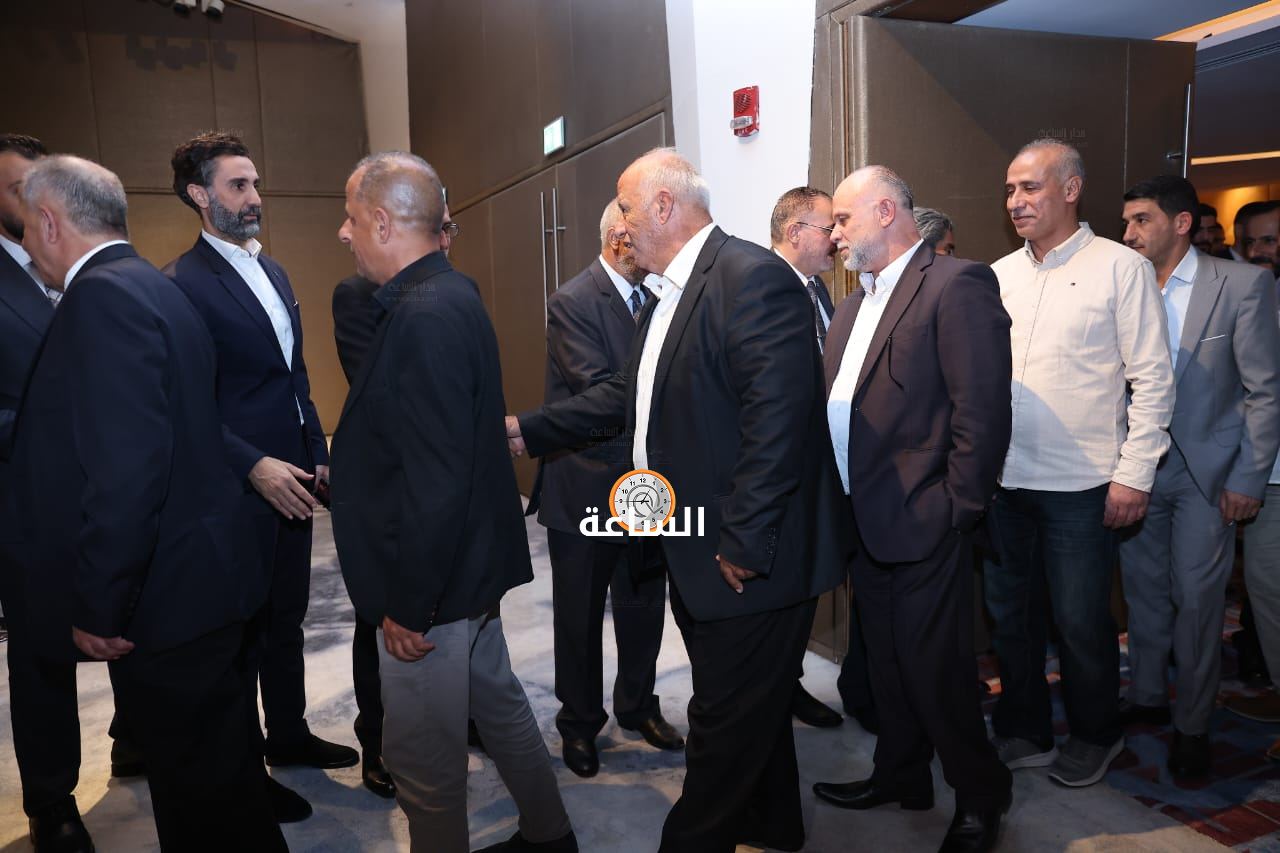 Madar Al-Saa Images 0.8047289409379186