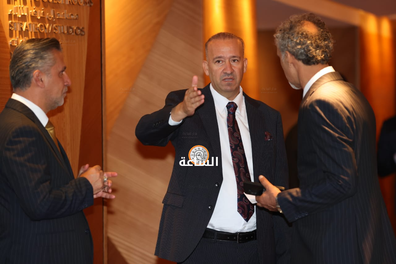 Madar Al-Saa Images 0.9344038243434084