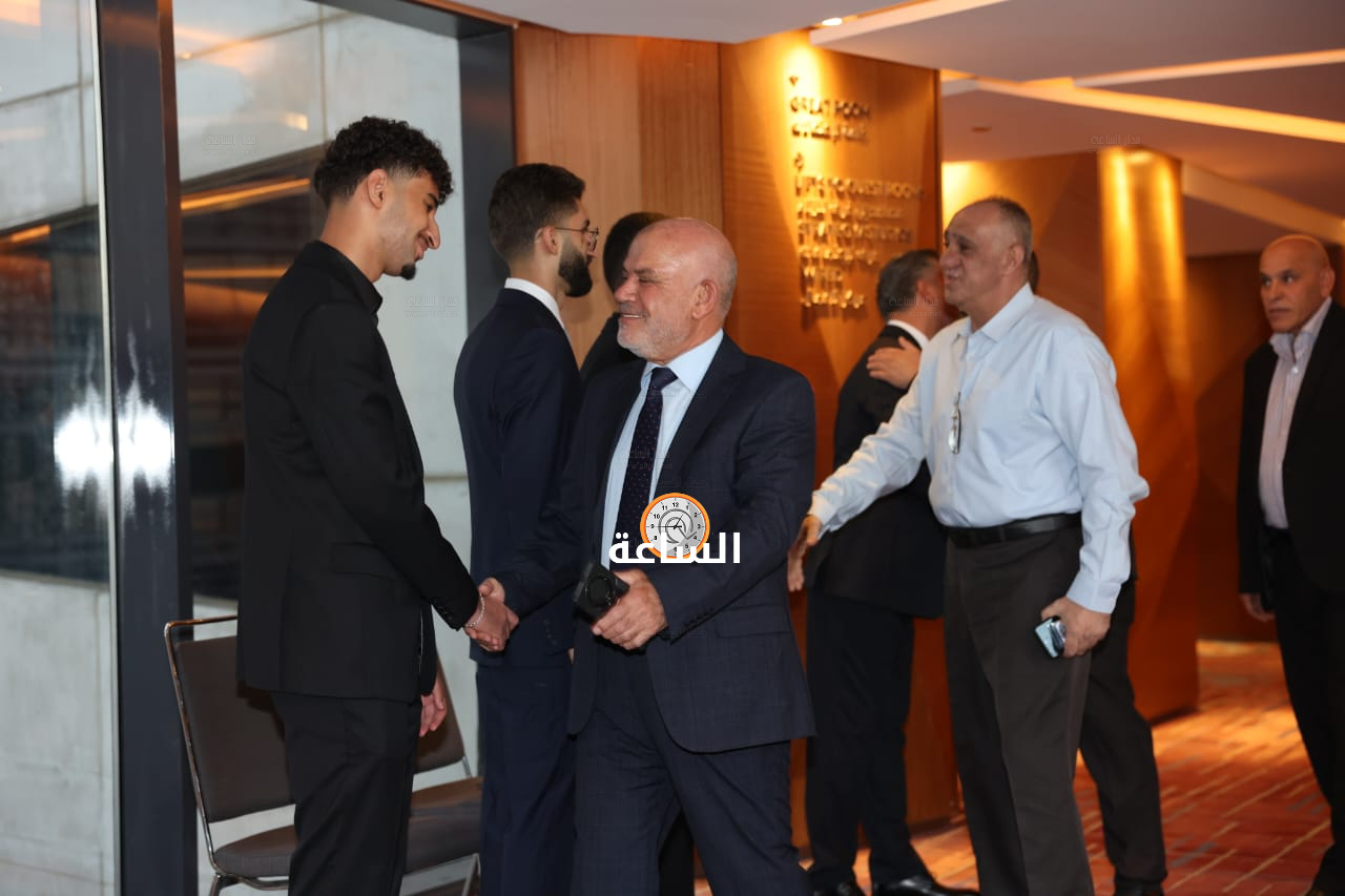 Madar Al-Saa Images 0.3485876095947612