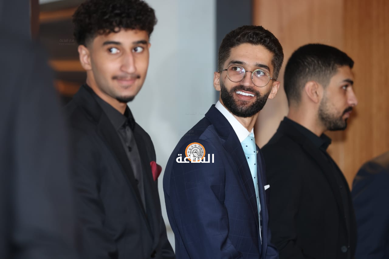 Madar Al-Saa Images 0.33474153175457744