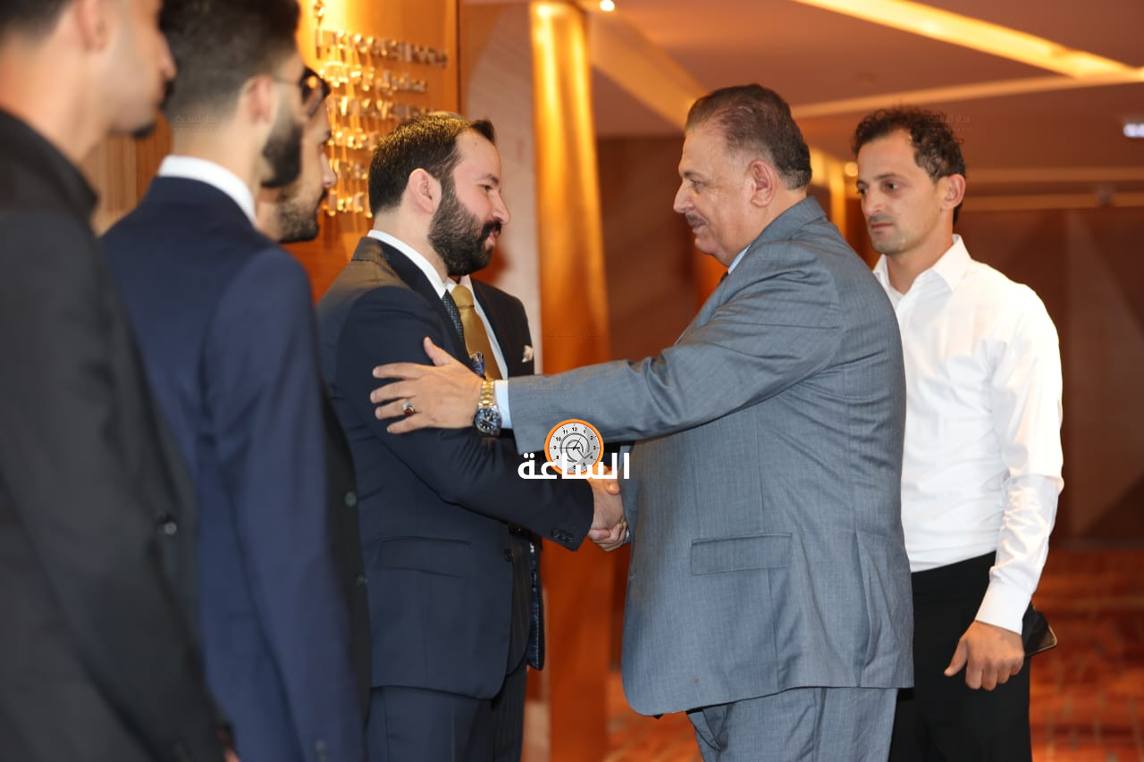 Madar Al-Saa Images 0.7987533030686701