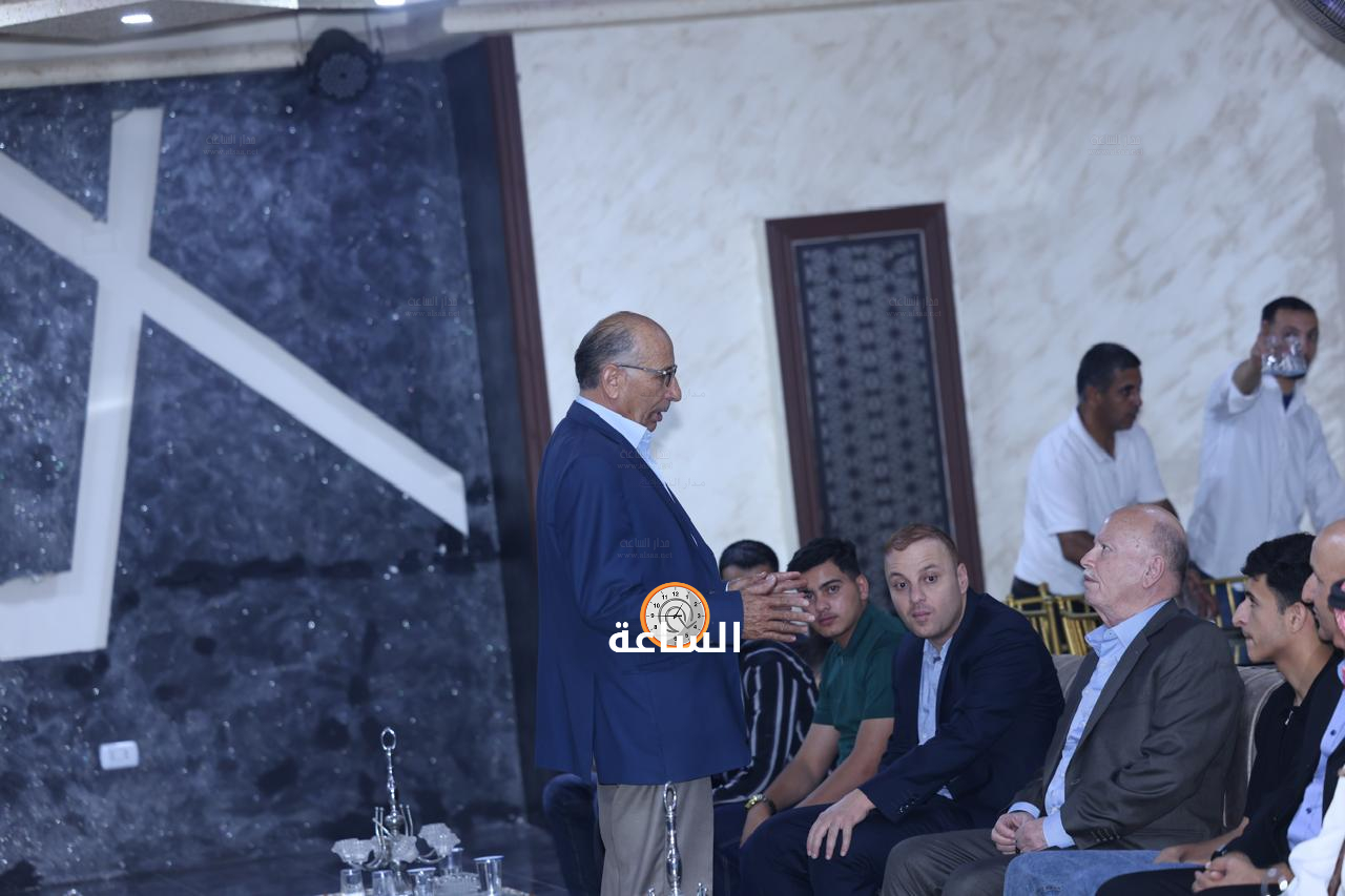Madar Al-Saa Images 0.653396718771101