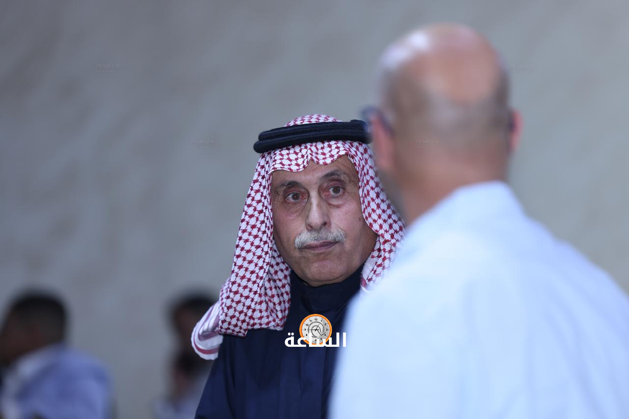 Madar Al-Saa Images 0.02308327411136435