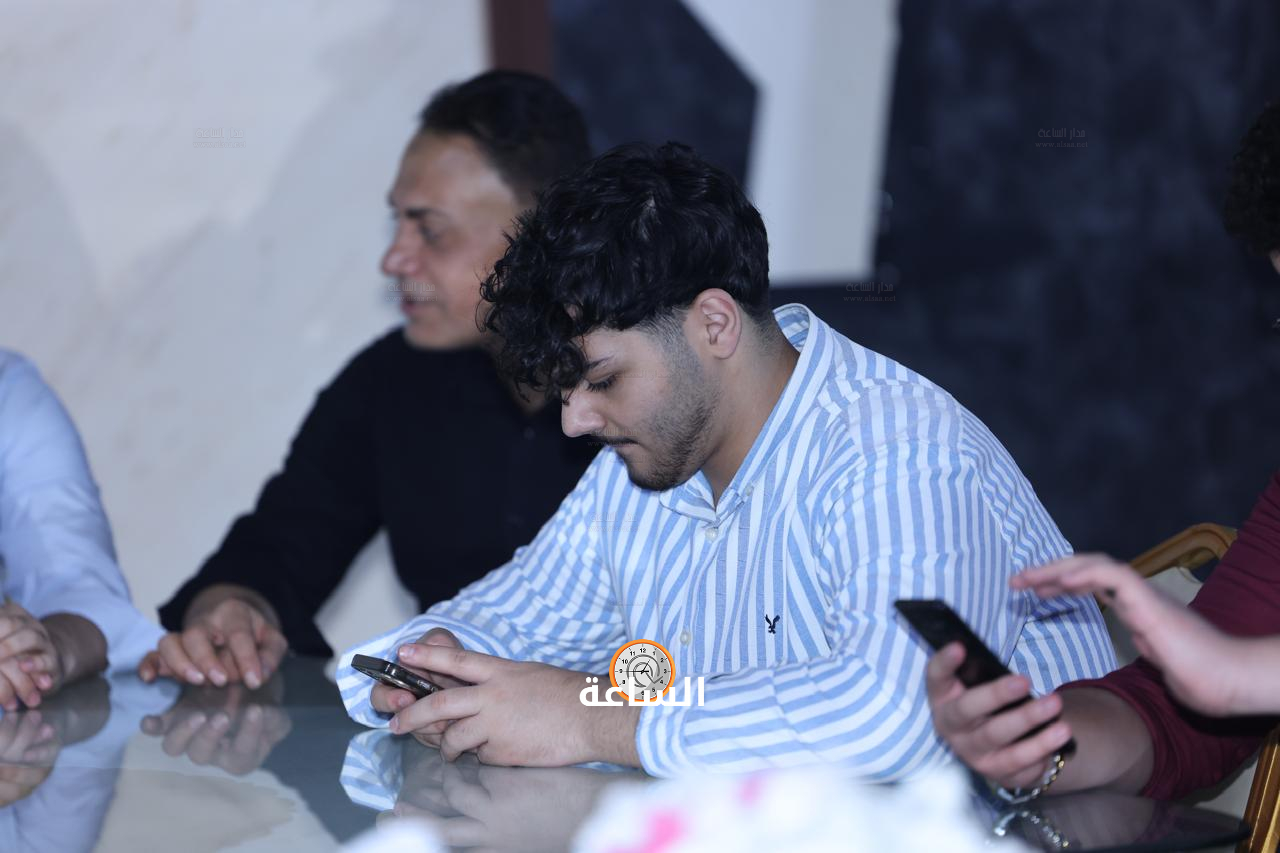 Madar Al-Saa Images 0.07992408797398509