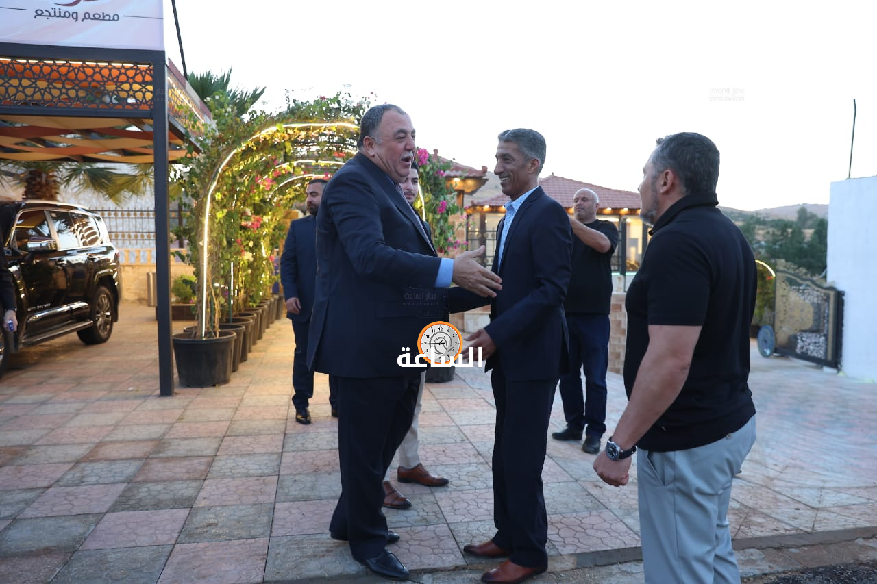 Madar Al-Saa Images 0.5170637317260219