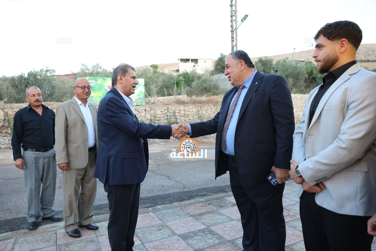 Madar Al-Saa Images 0.23509728392574947