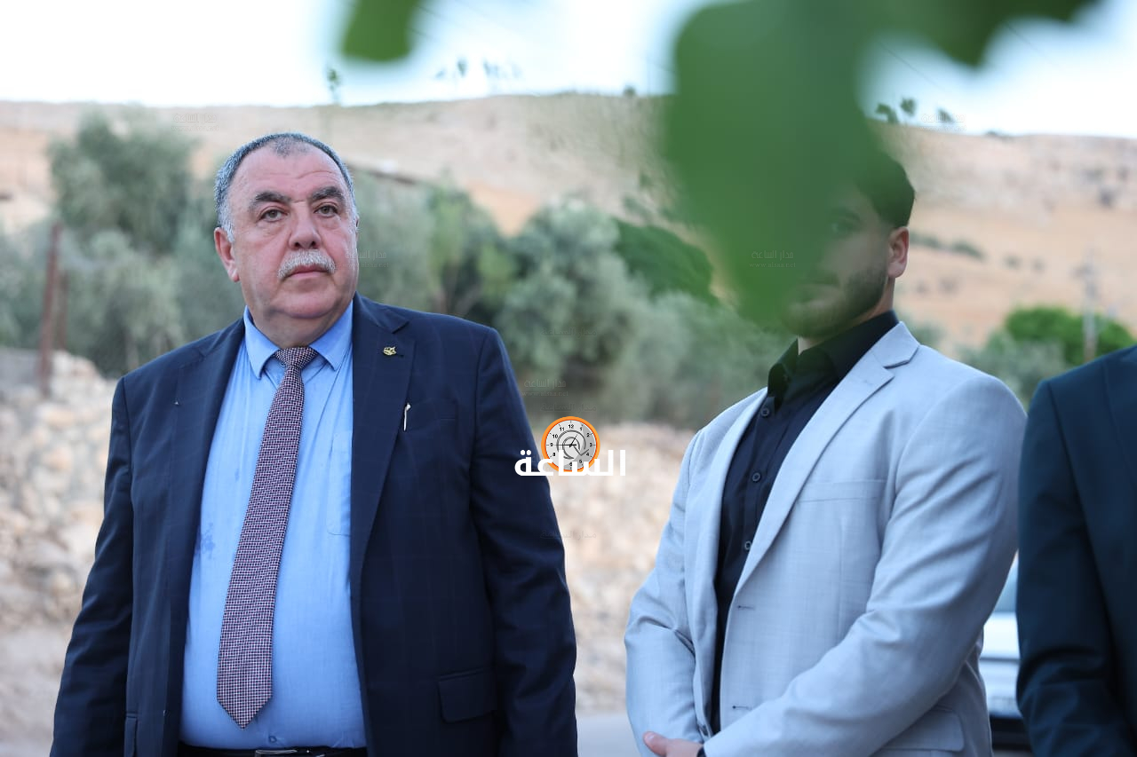 Madar Al-Saa Images 0.09774943882079412