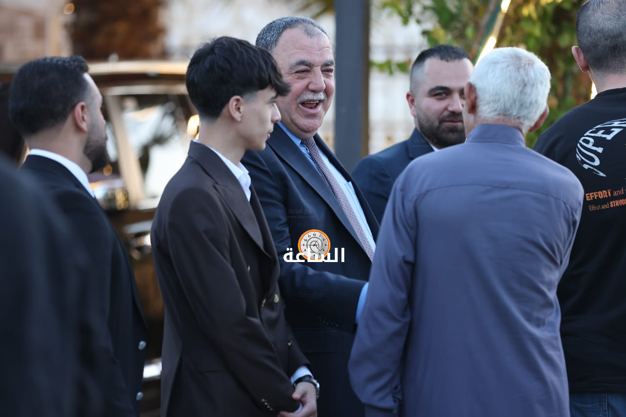Madar Al-Saa Images 0.9108281168381036