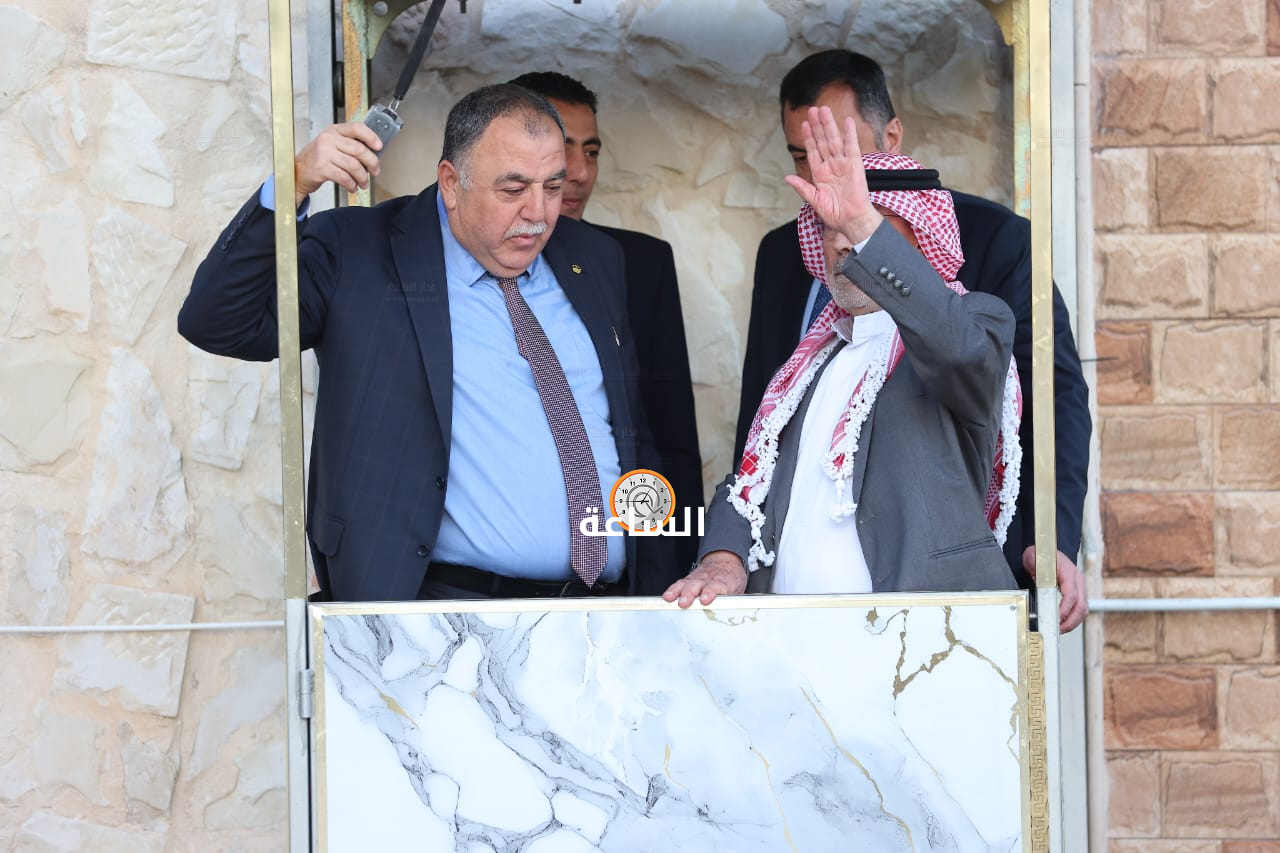 Madar Al-Saa Images 0.13076416656107792