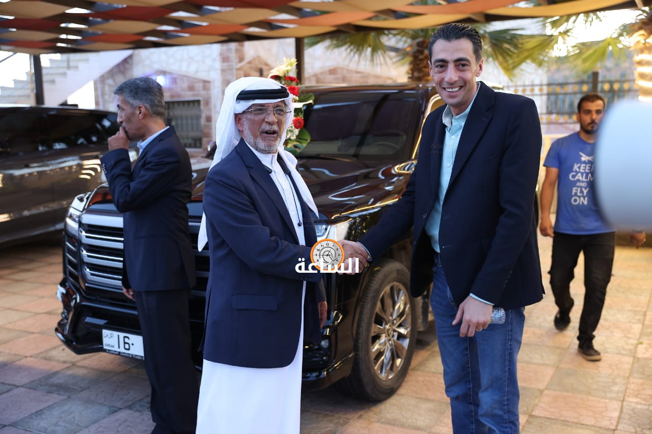 Madar Al-Saa Images 0.9970463895347518