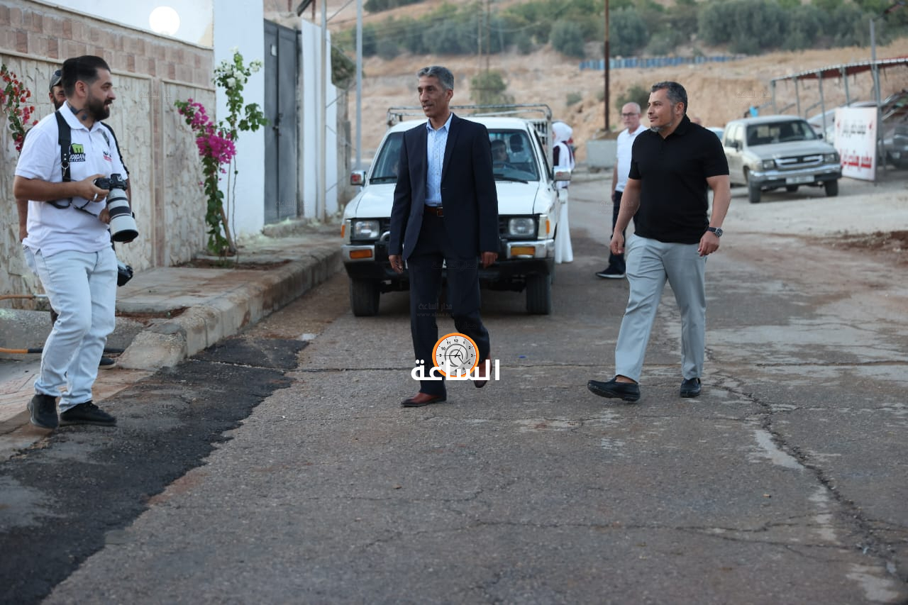 Madar Al-Saa Images 0.9725496343657853