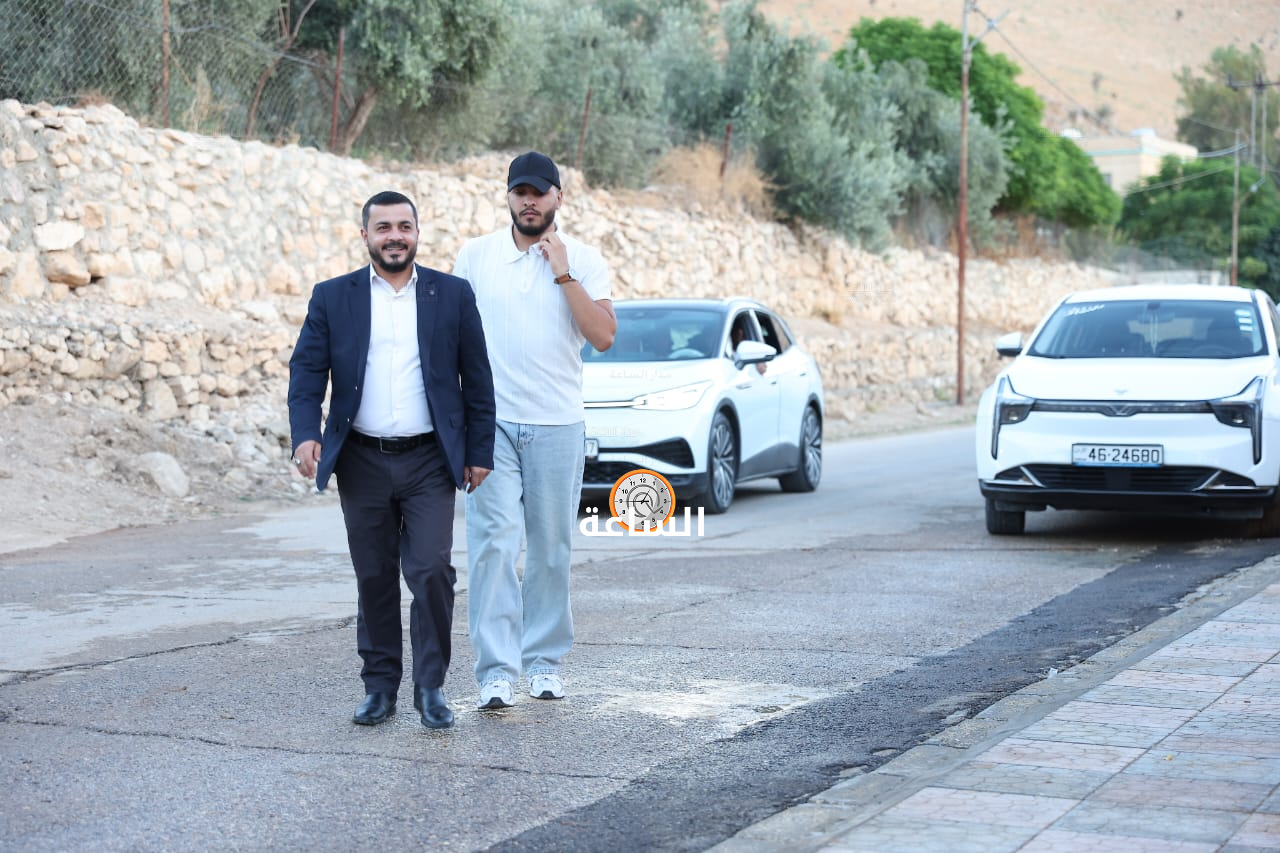Madar Al-Saa Images 0.9853711175428026