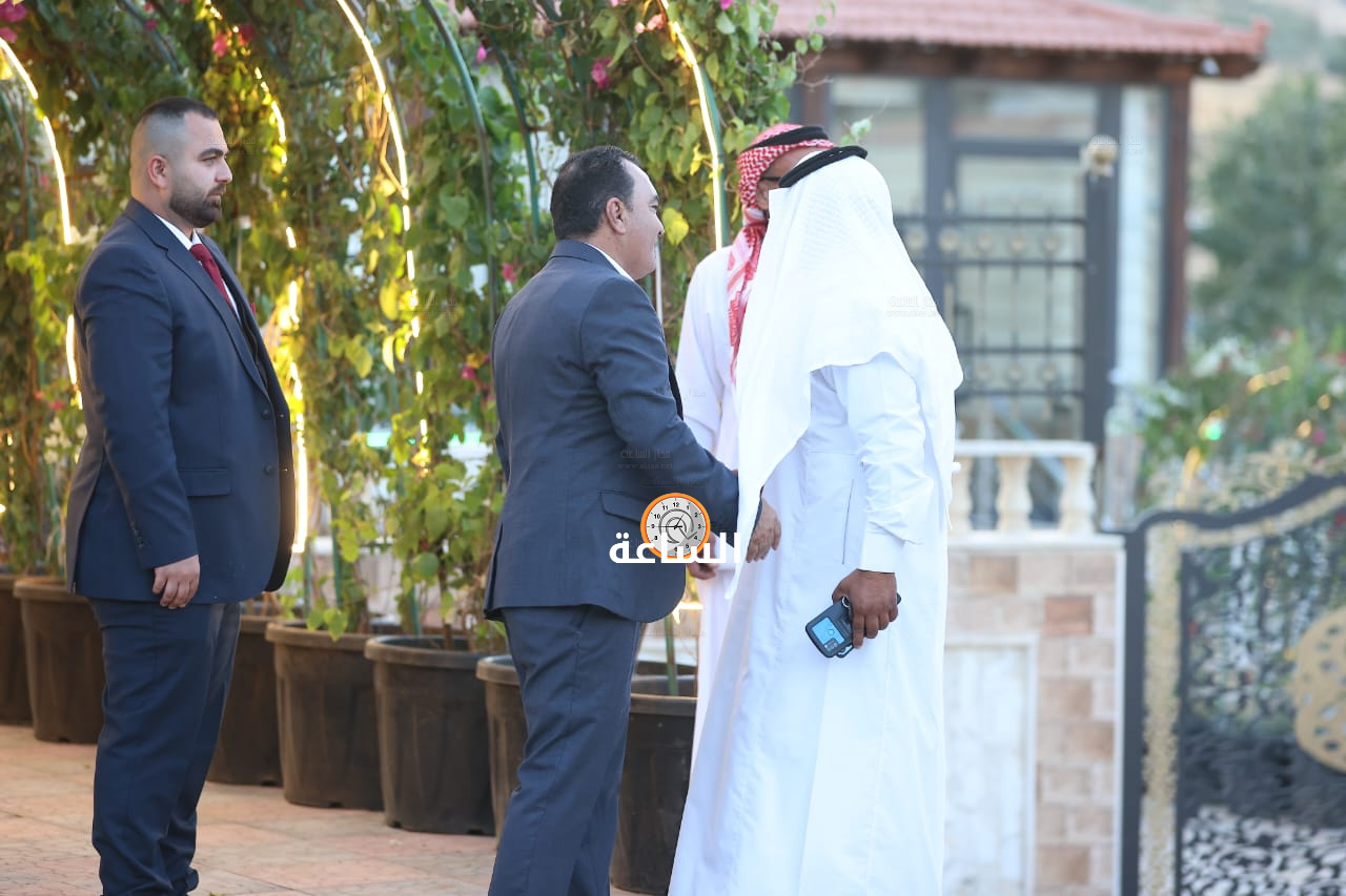 Madar Al-Saa Images 0.2603033337943711