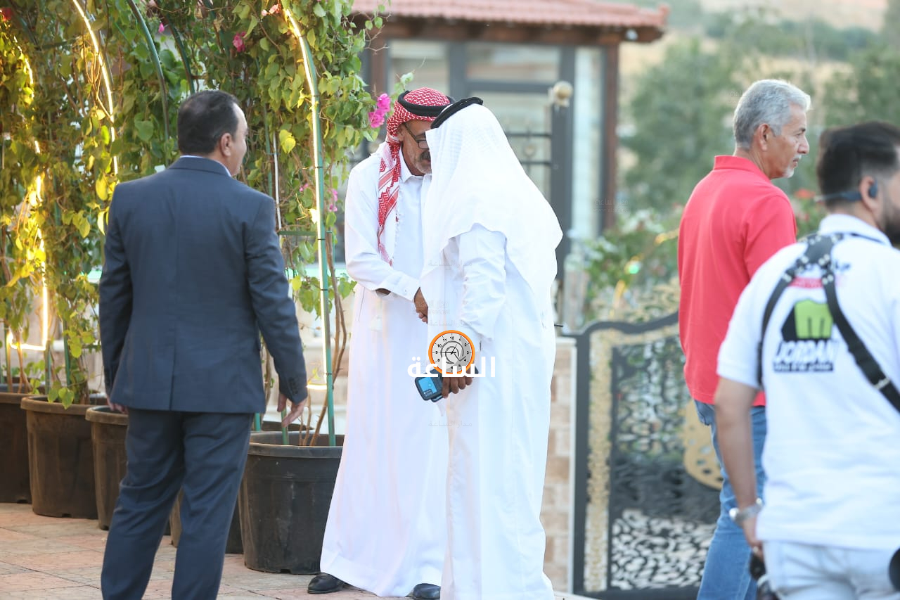 Madar Al-Saa Images 0.6015635437421294