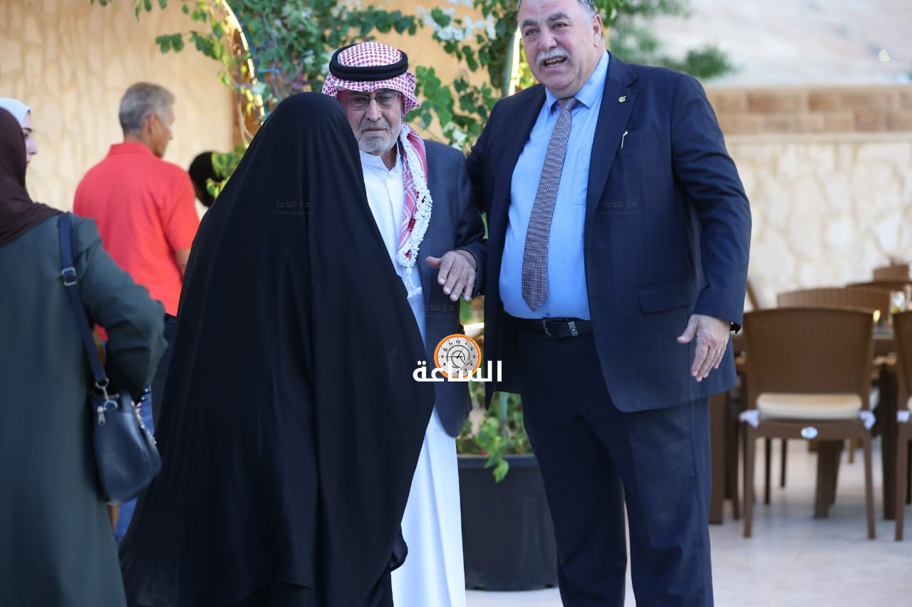 Madar Al-Saa Images 0.11839398530982881