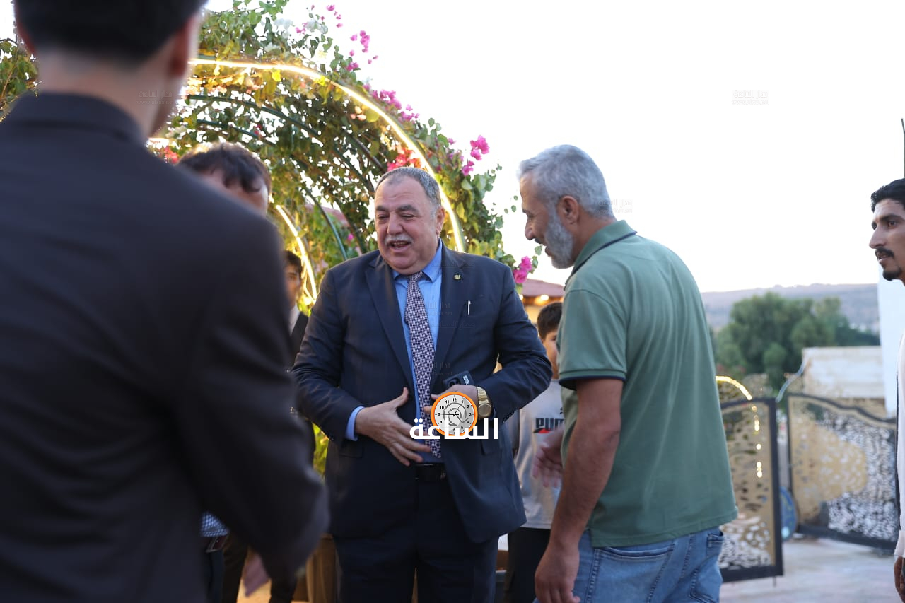 Madar Al-Saa Images 0.813894792735667
