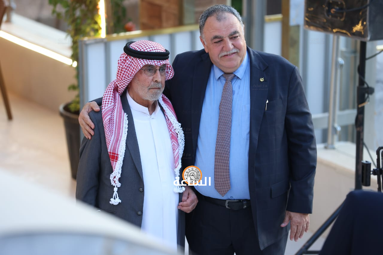 Madar Al-Saa Images 0.8244748410102545