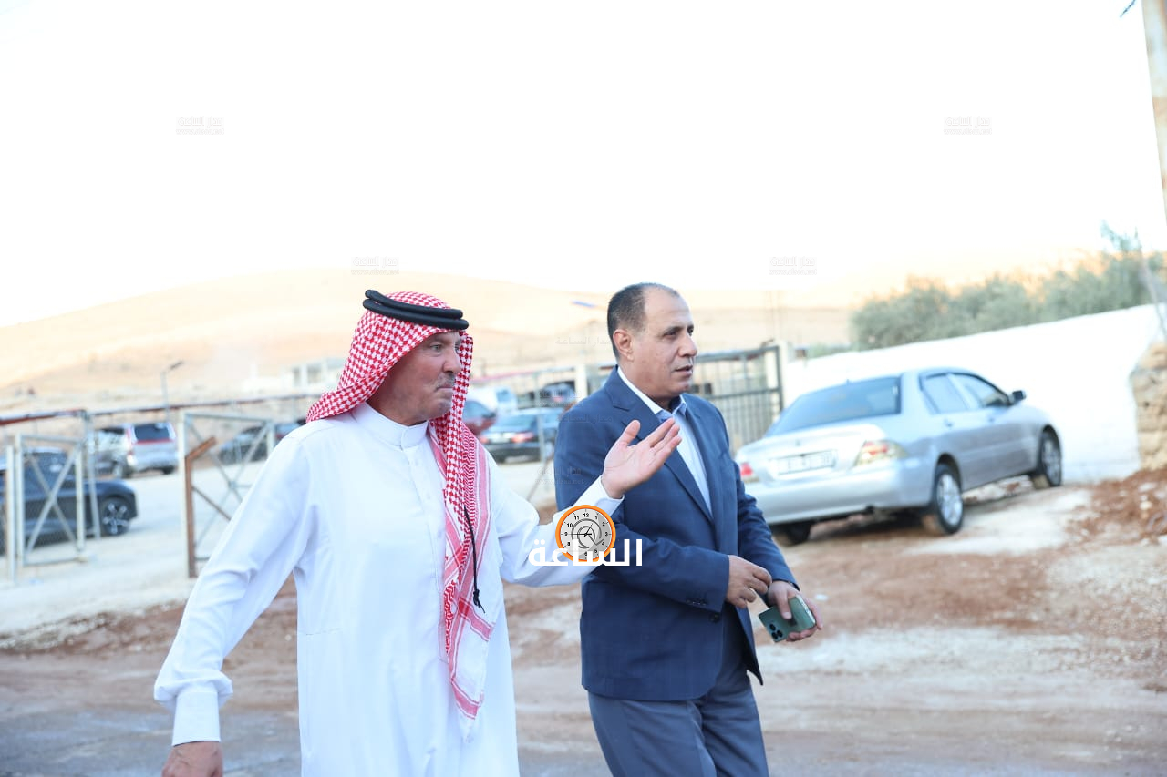 Madar Al-Saa Images 0.9799122505382682