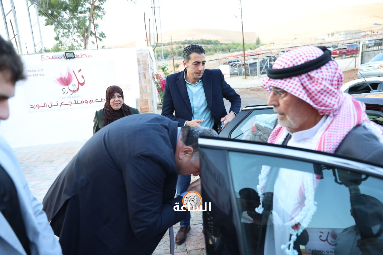 Madar Al-Saa Images 0.6706545861158045