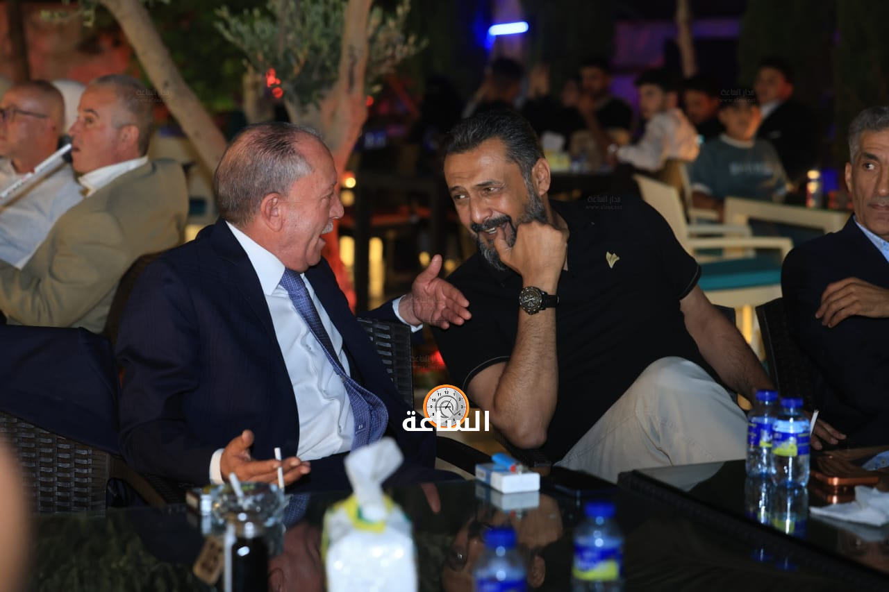 Madar Al-Saa Images 0.7865010686444219