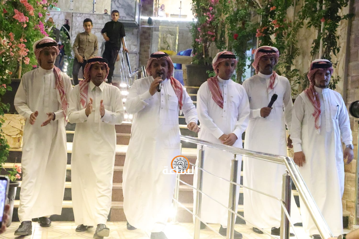 Madar Al-Saa Images 0.48189363972202137
