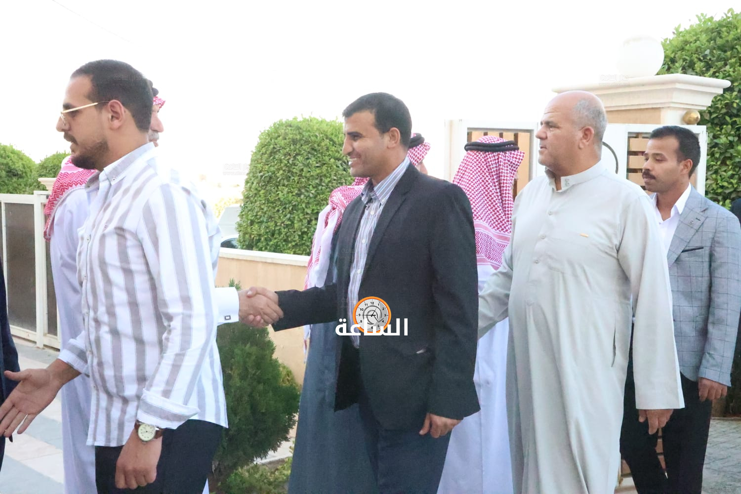 Madar Al-Saa Images 0.933176047756688