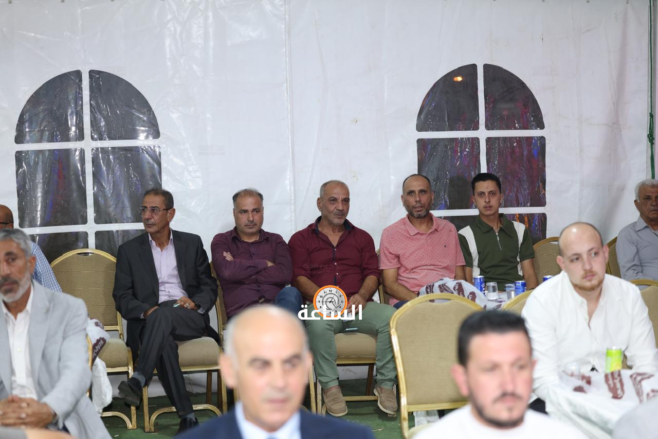 Madar Al-Saa Images 0.0032596489979742627