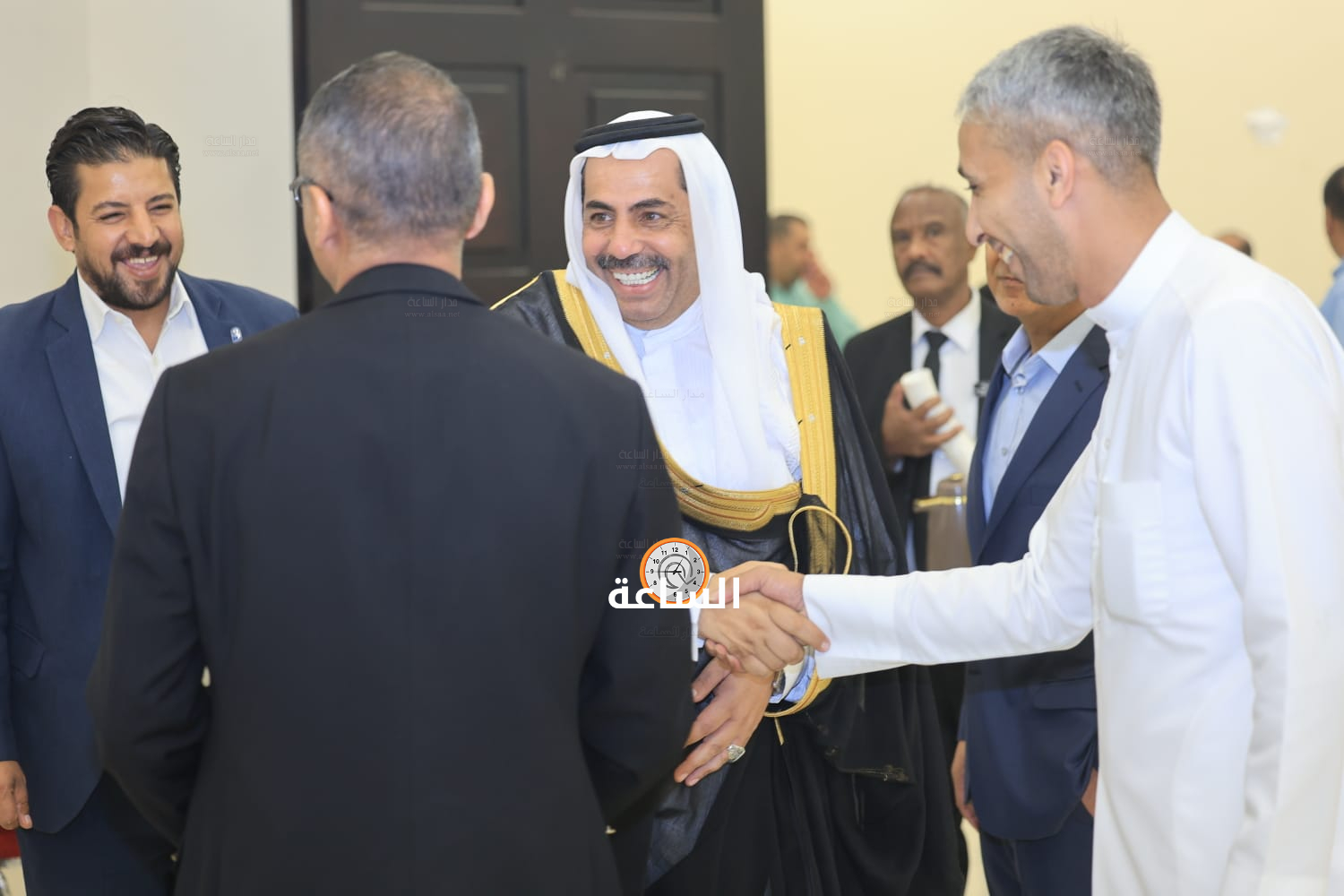 Madar Al-Saa Images 0.8235202870722337