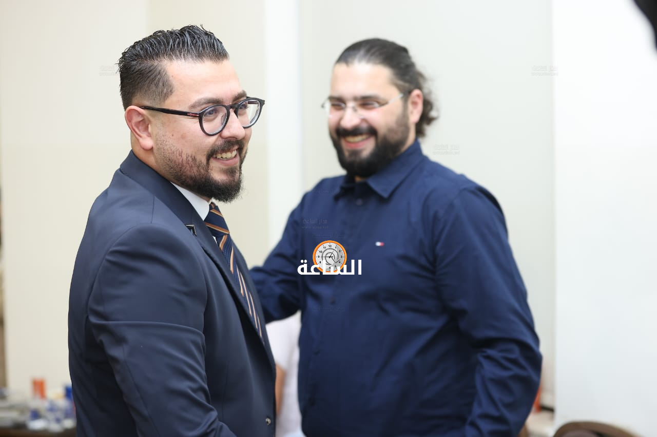 Madar Al-Saa Images 0.4831256125938965