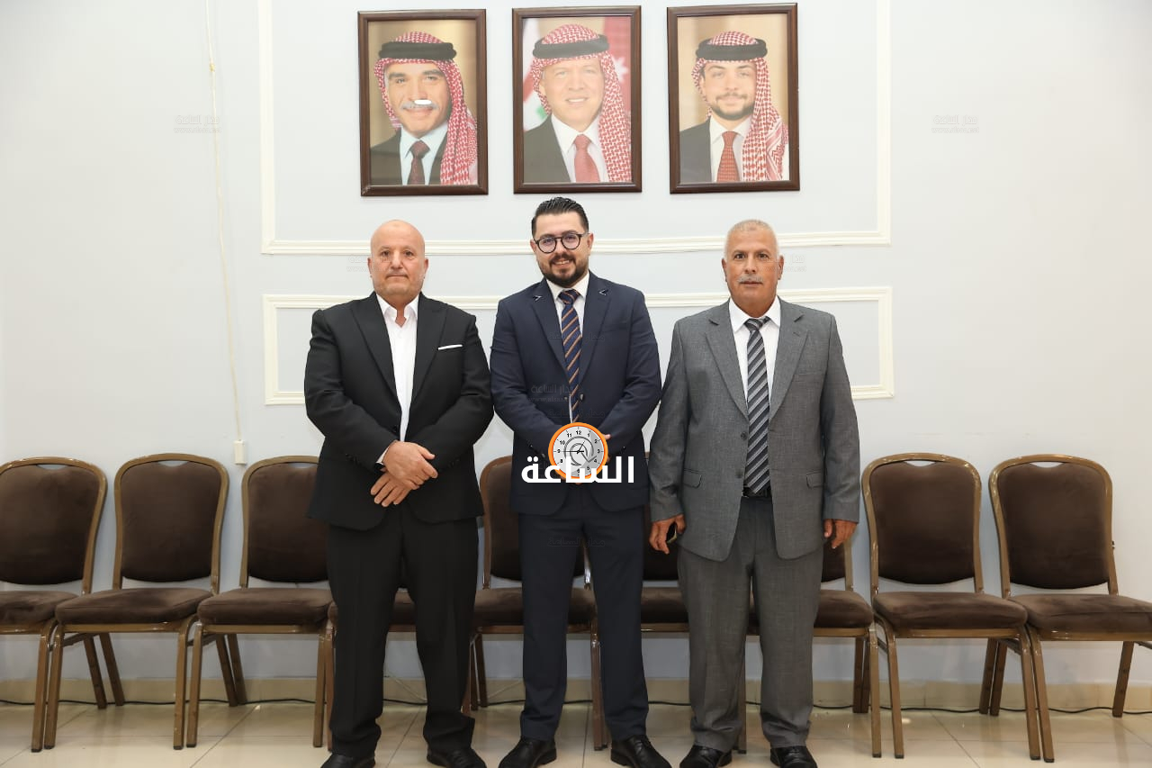 Madar Al-Saa Images 0.8817586531932718