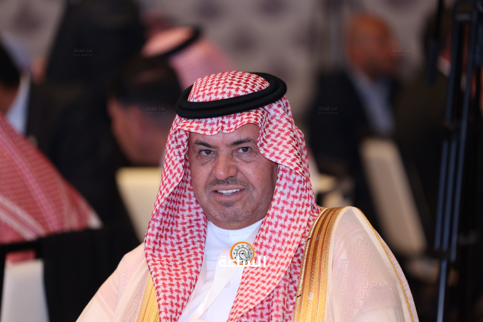 Madar Al-Saa Images 0.08371372866604465