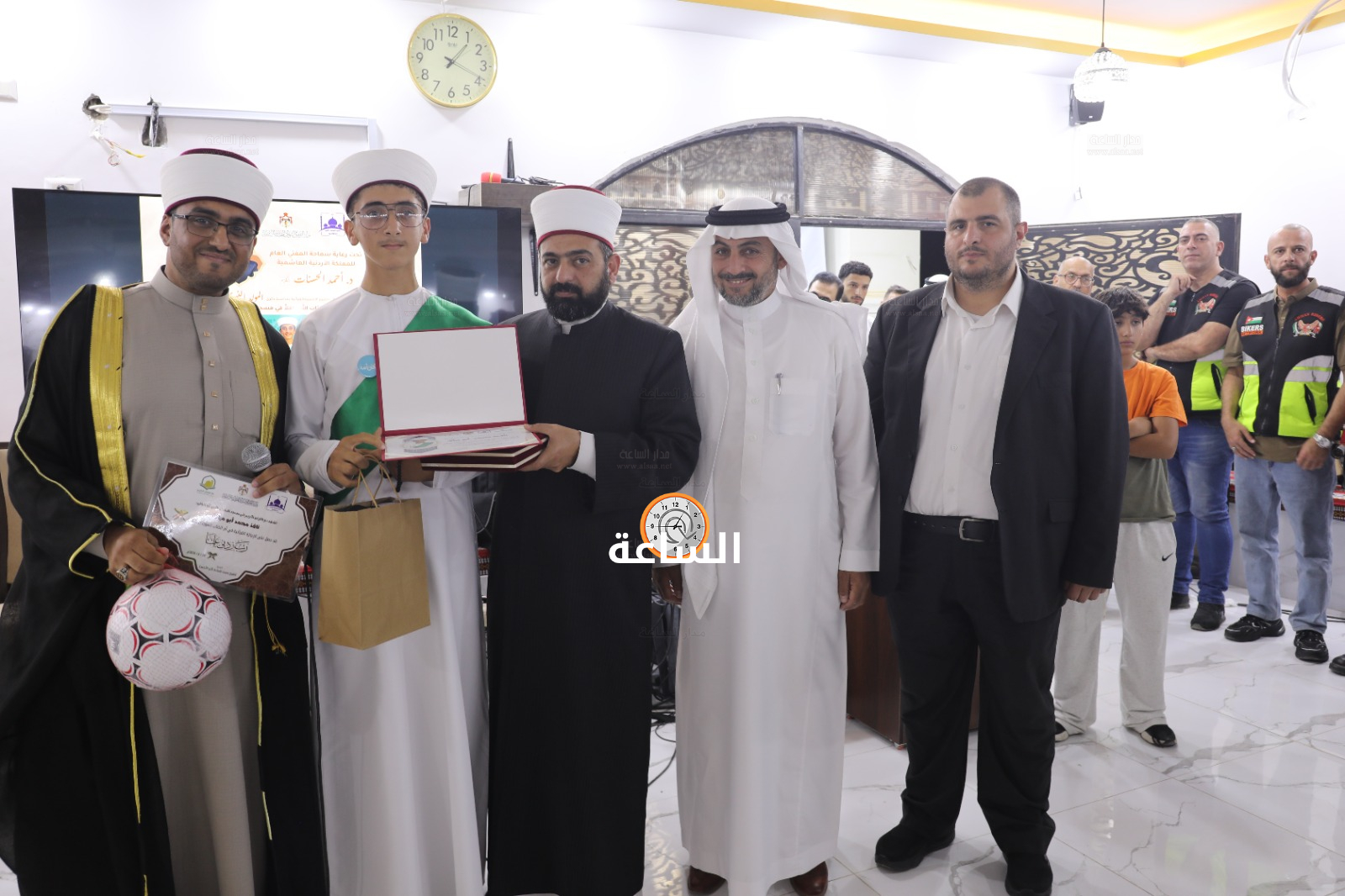 Madar Al-Saa Images 0.6445503553198826
