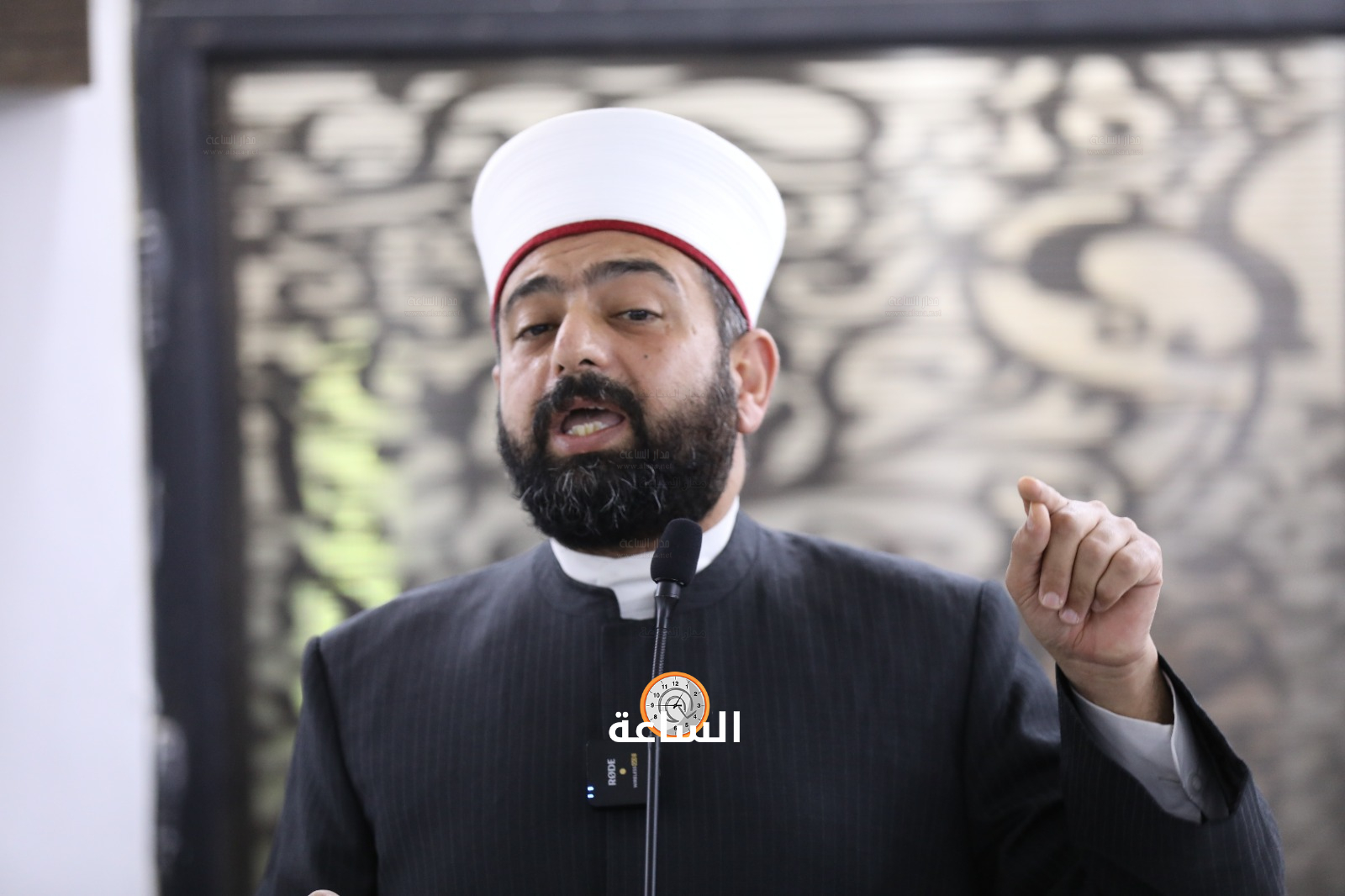 Madar Al-Saa Images 0.9463856381581929