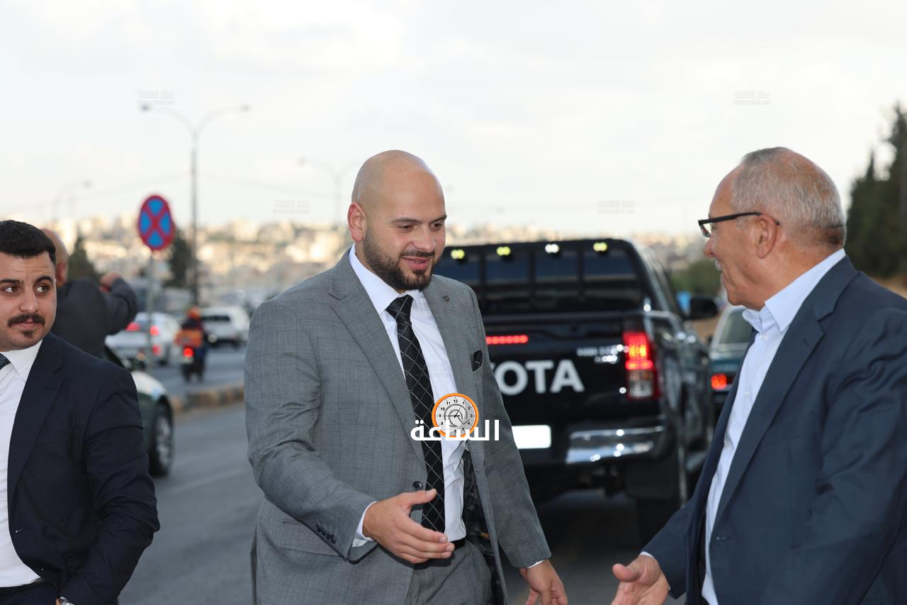 Madar Al-Saa Images 0.016063132296078364