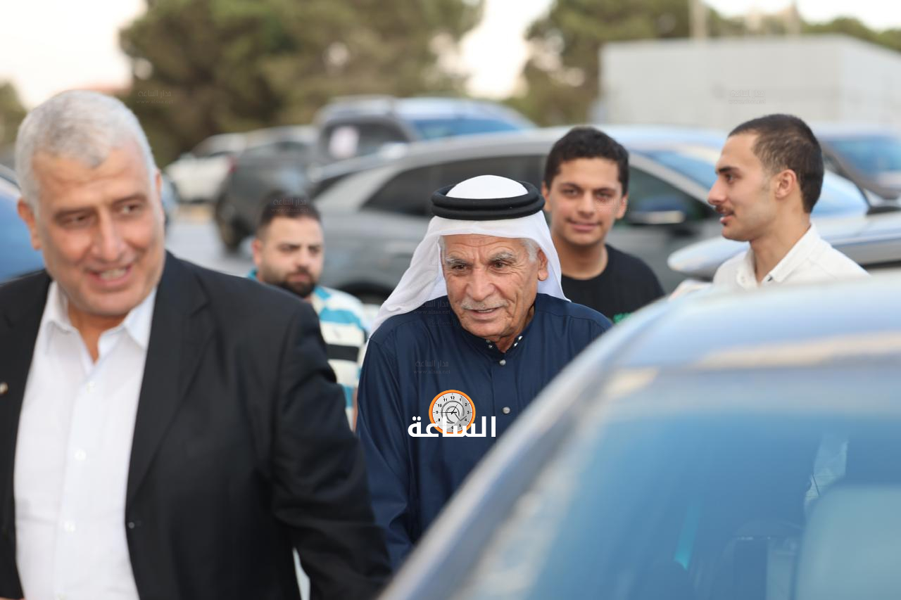 Madar Al-Saa Images 0.3270286785825711