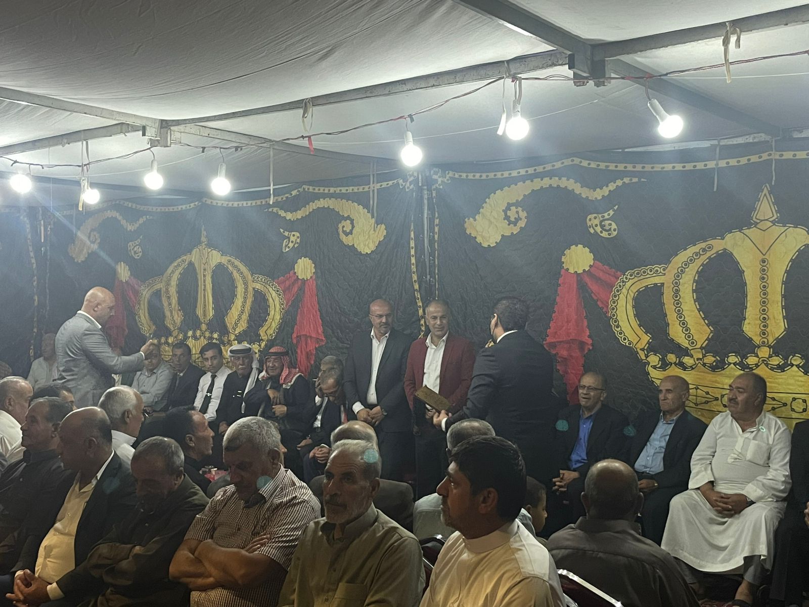 Madar Al-Saa Images 0.41161064019570937