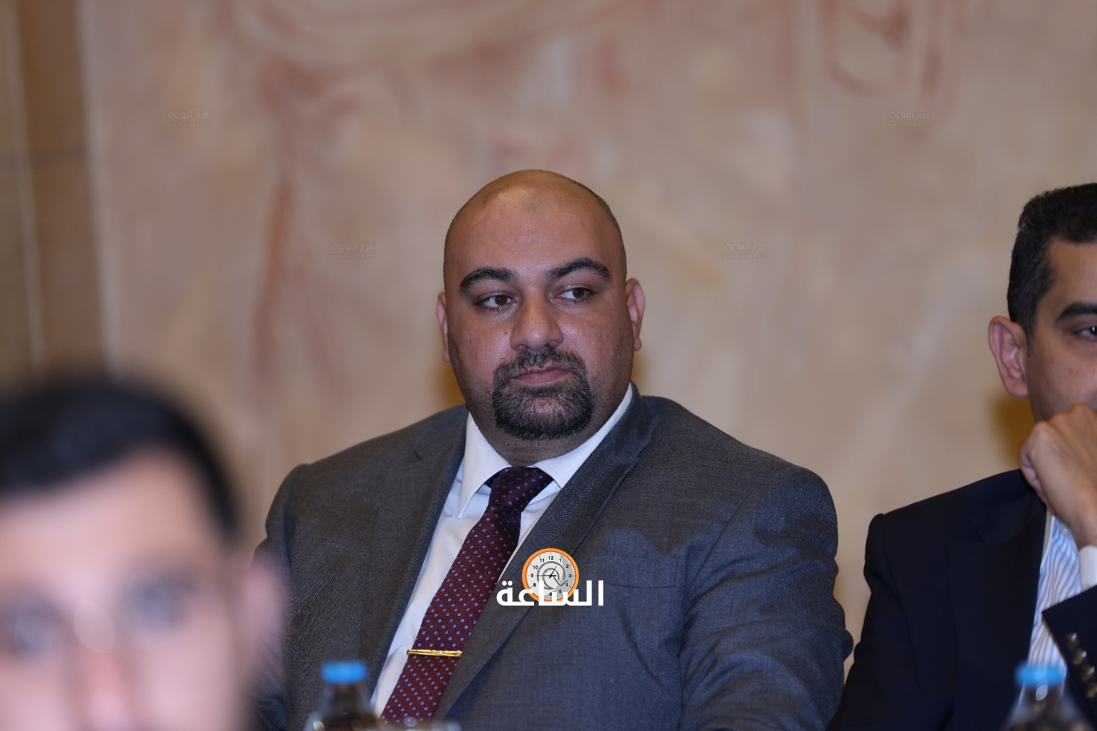 Madar Al-Saa Images 0.53923518349309