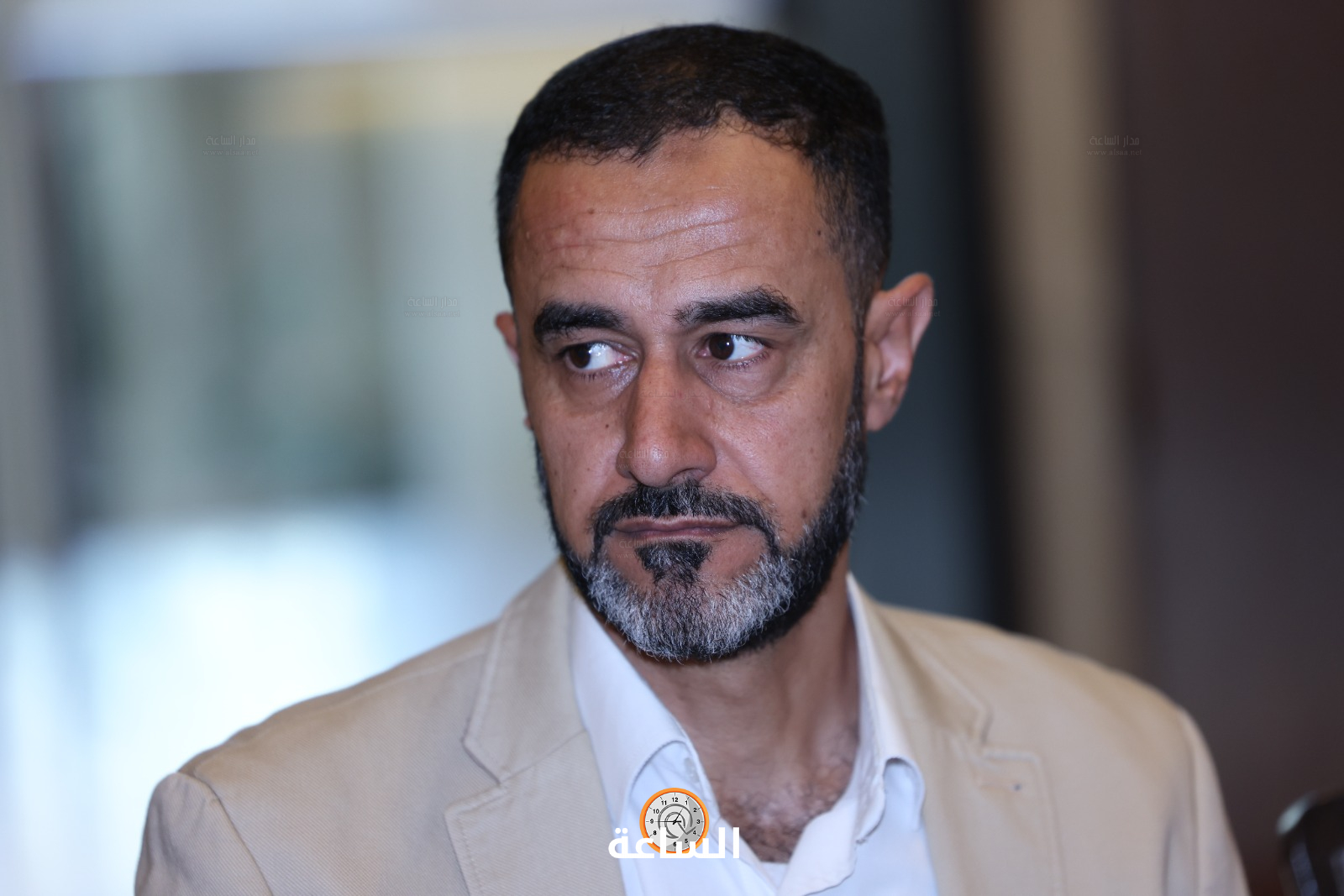 Madar Al-Saa Images 0.8924680575430047